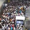 Watch This Crowded Beijing Subway Hell And Never Complain About The Bedford L Again